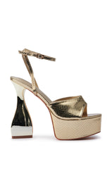 AZALEA WANG TAMASKA GOLD CHUNKY SANDAL