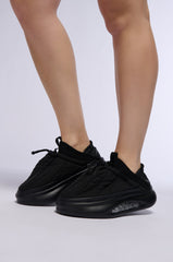 AZALEA WANG ASTEROID FUTURISTIC PUFFER SNEAKER IN BLACK