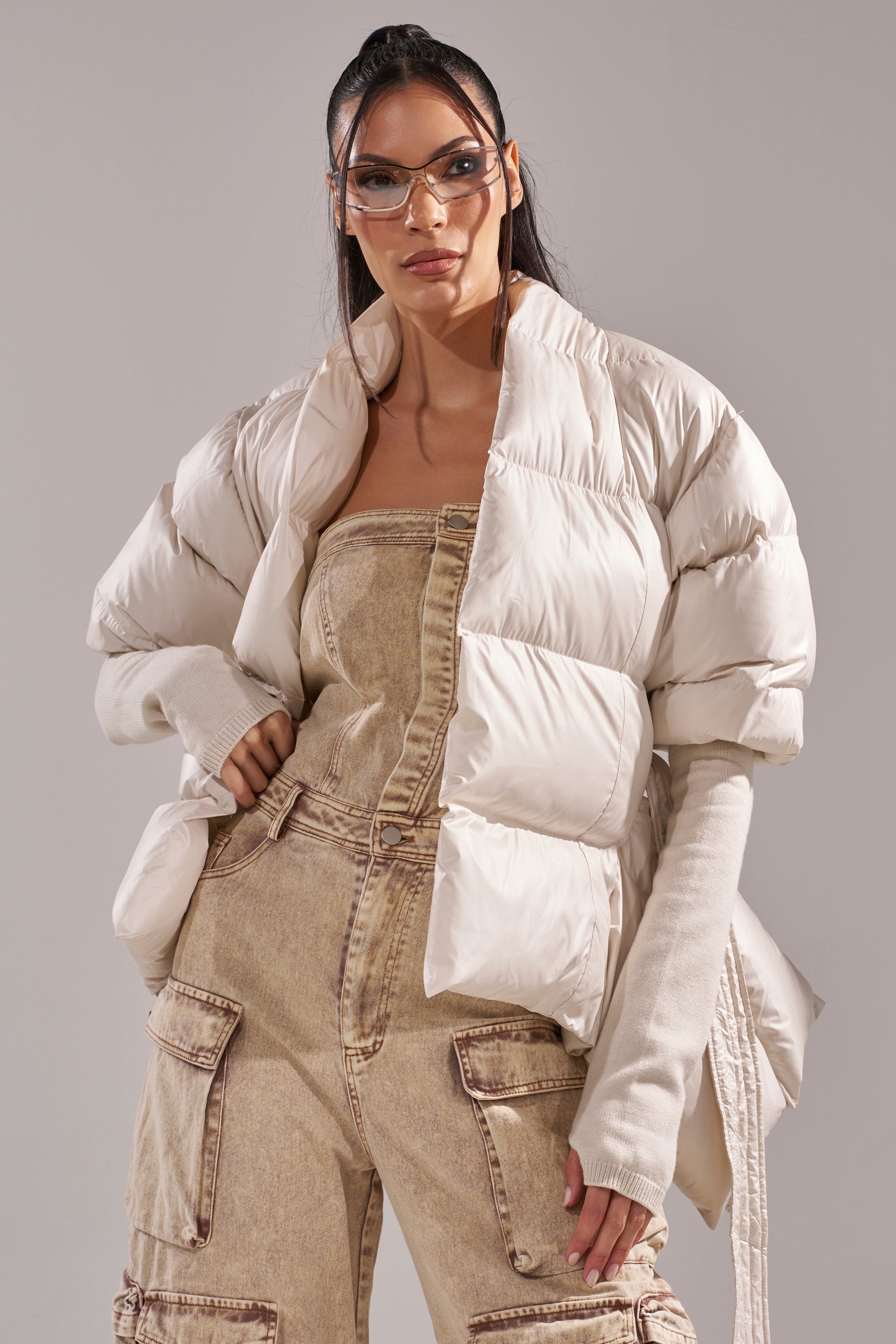 RIB SLEEVE PEPLUM PUFFER IN IVORY