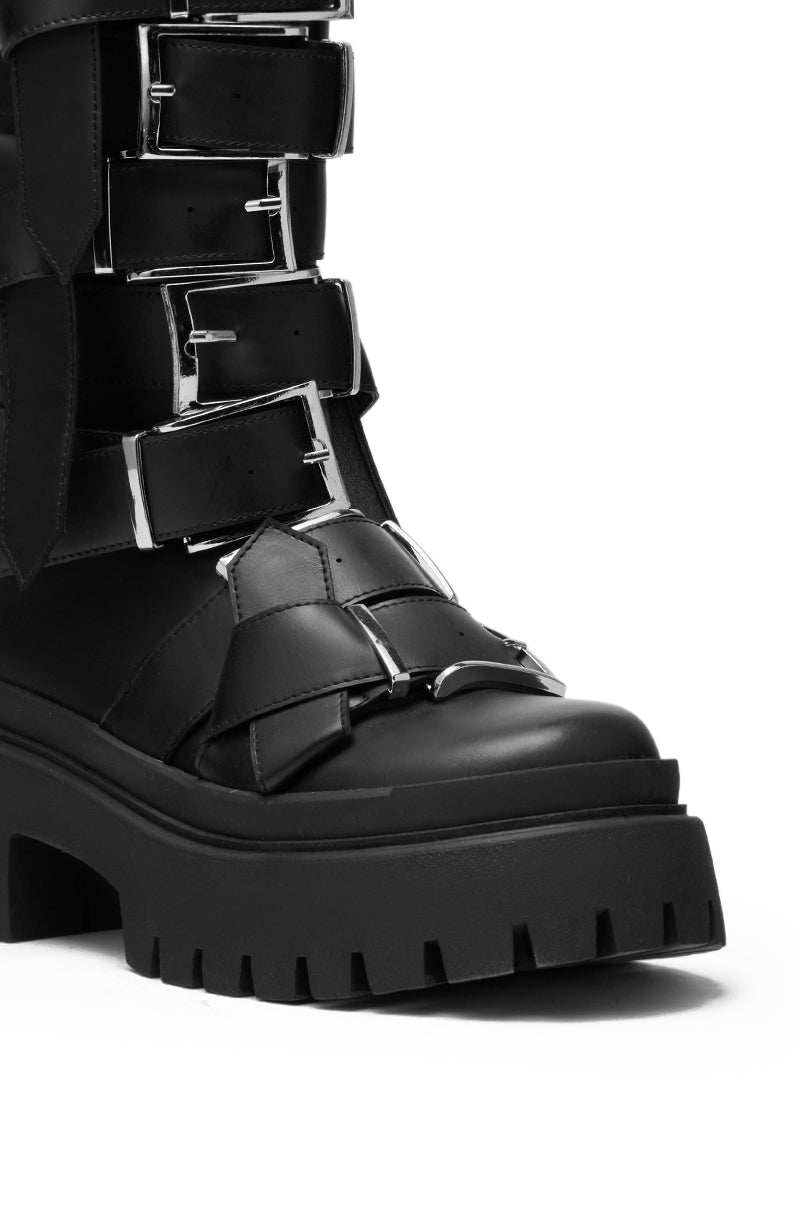 AZALEA WANG ALCETASA BLACK COMBAT BOOTIE WITH BUCKLE DETAIL
