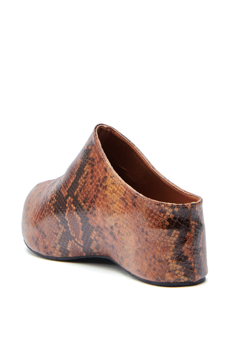 AZALEA WANG DARWIN CLOG IN BROWN SNAKE