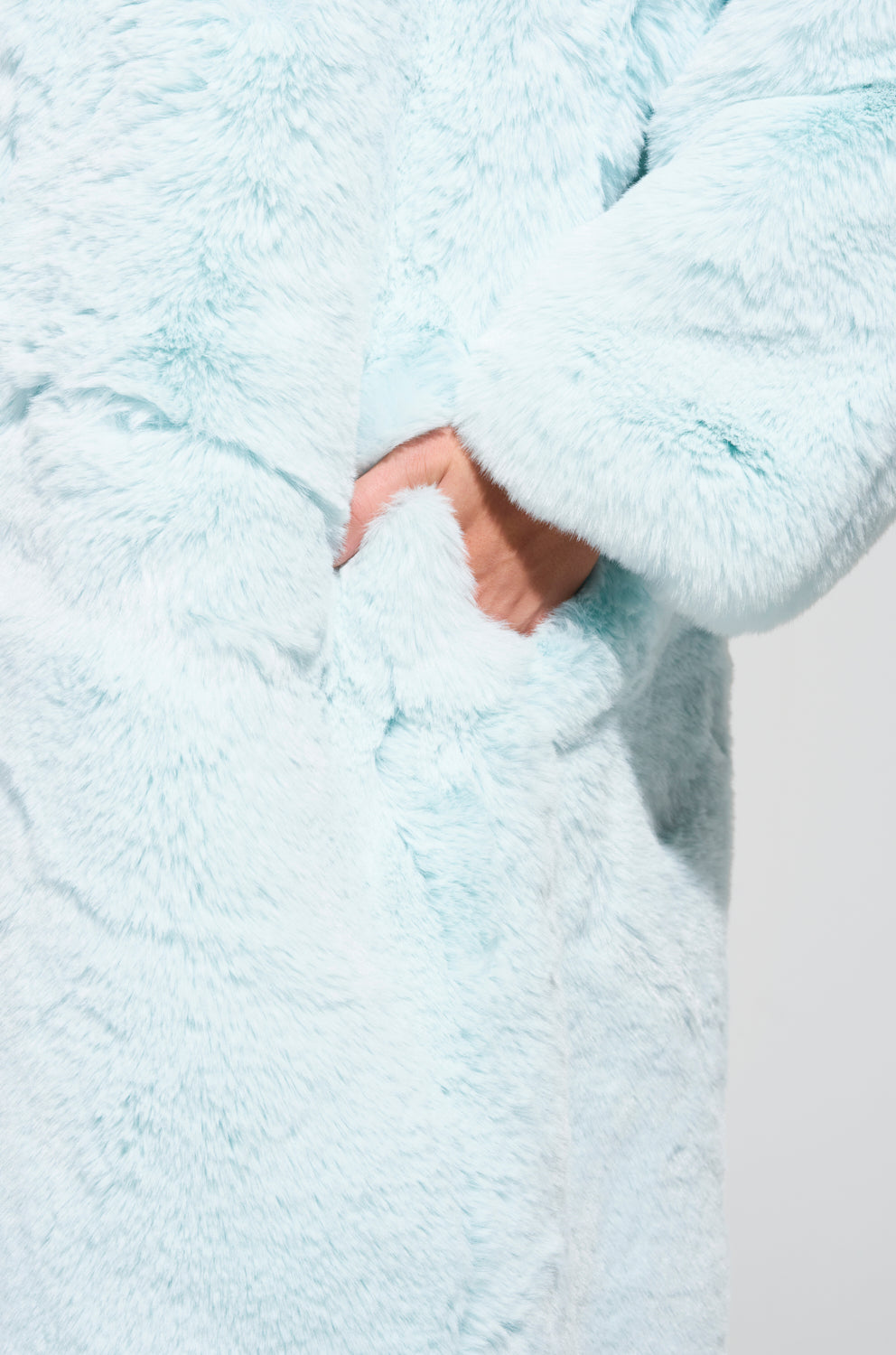 DAYANNE FAUX FUR TRENCH IN LIGHT BLUE