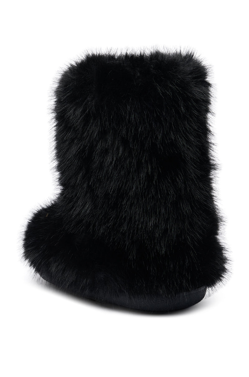 AZALEA WANG DIPA BLACK FUR FLAT BOOTIE
