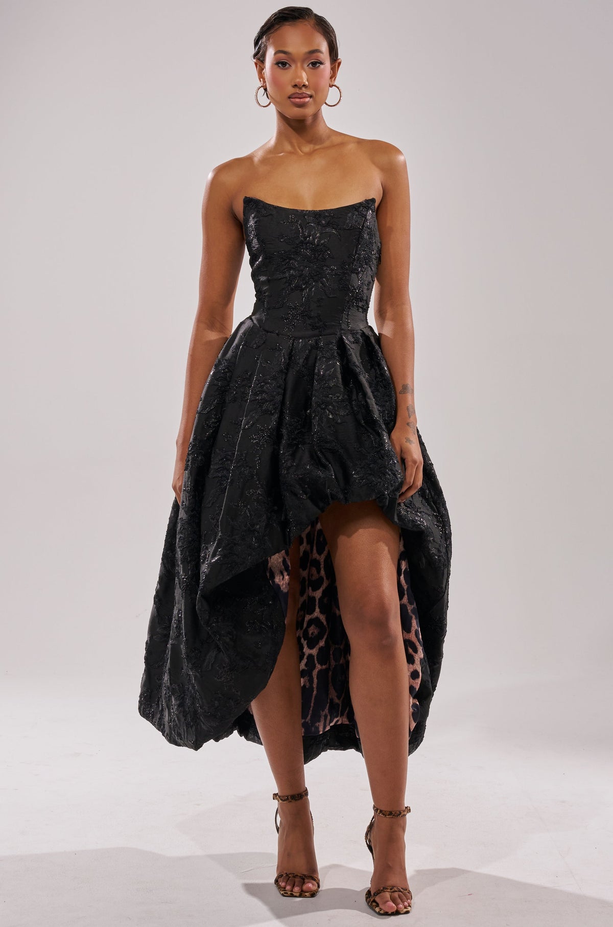 WILD THANG PRINTED HI LOW DRESS