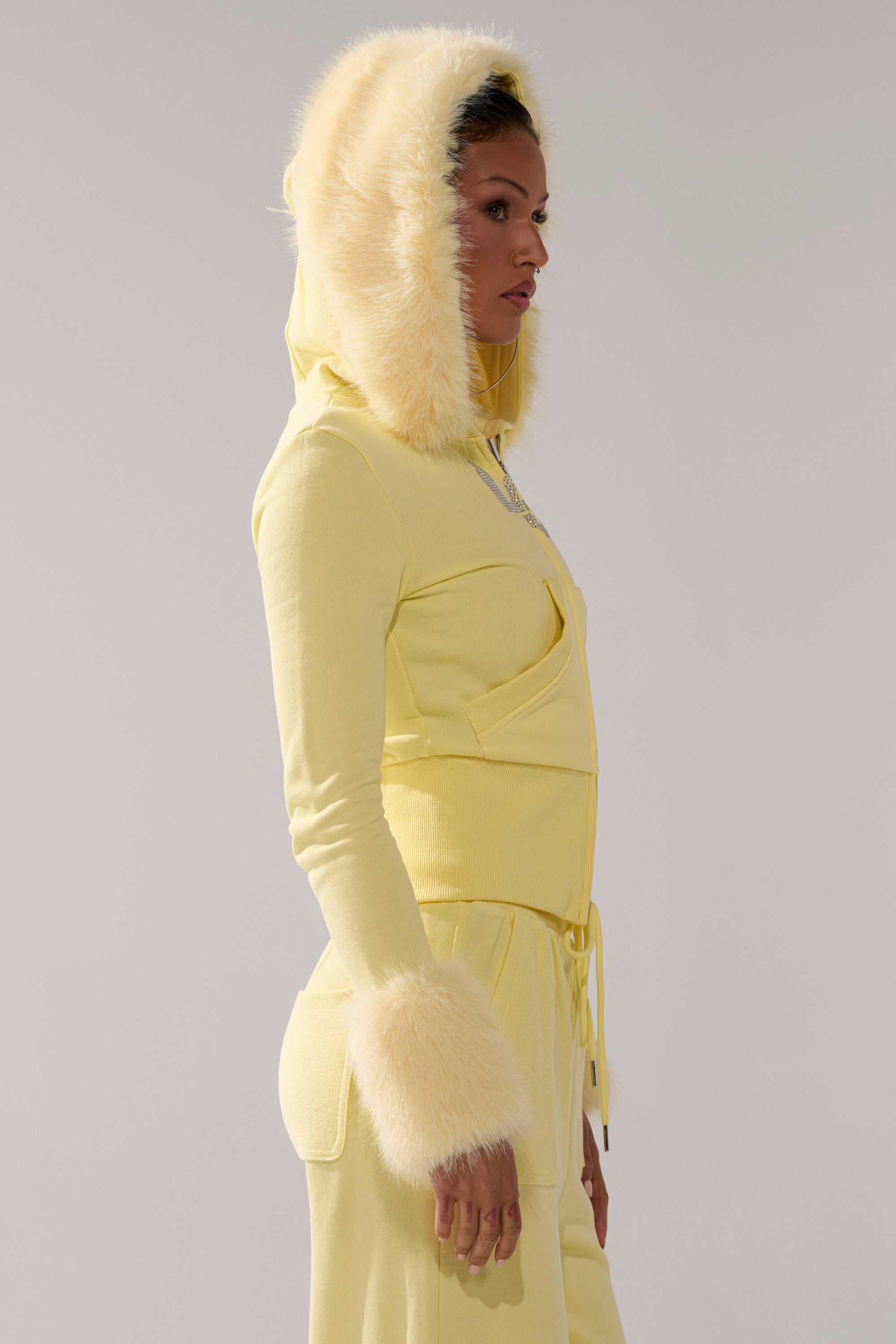 BUTTERFINGER ZIP UP SWEATSHIRT