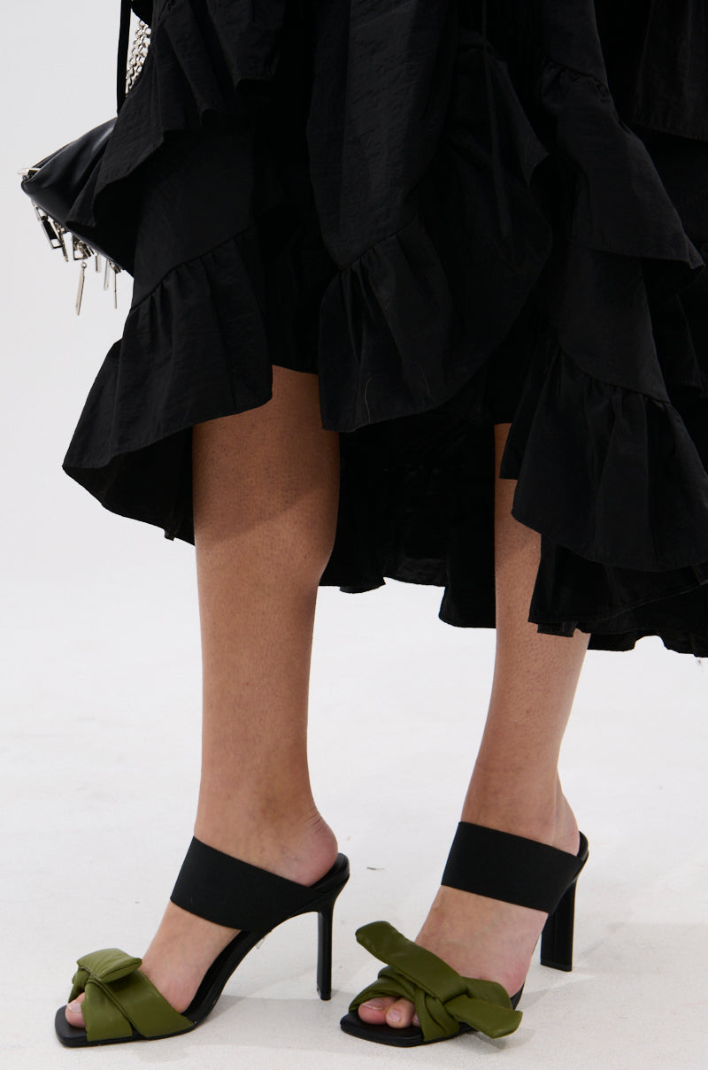 AZALEA WANG MENES BLACK PUFF DETAIL SANDAL