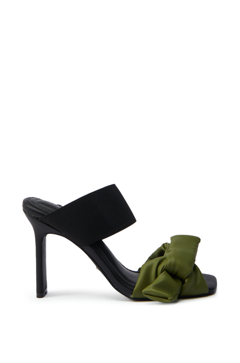 AZALEA WANG MENES BLACK PUFF DETAIL SANDAL