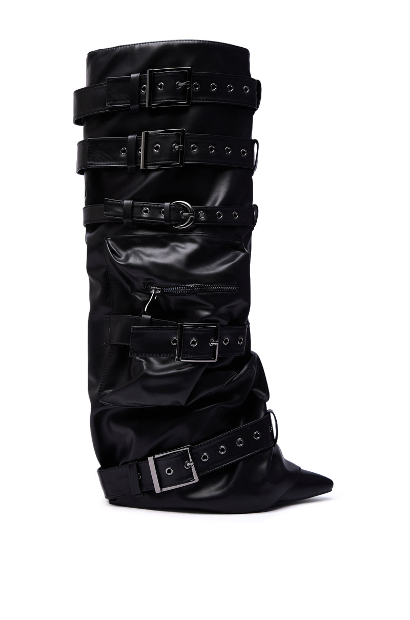 AZALEA WANG NEMIANA BLACK BELT AND BUCKLES DETAIL BOOT