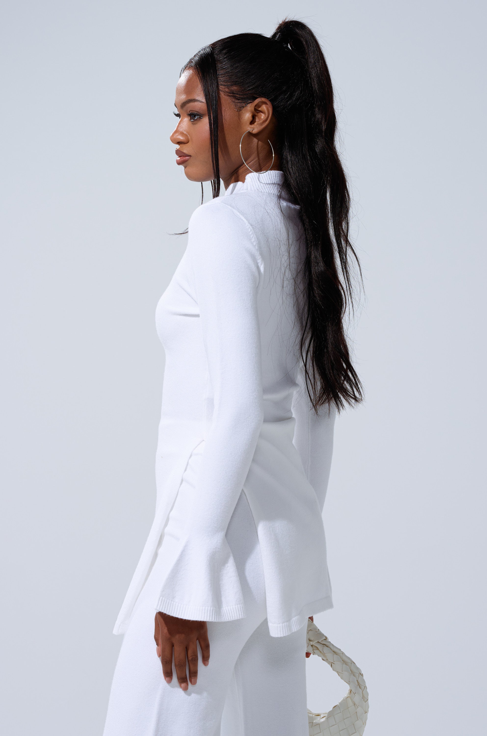 GET COZY WITH ME OVERSIZED SWEATER IN WHITE