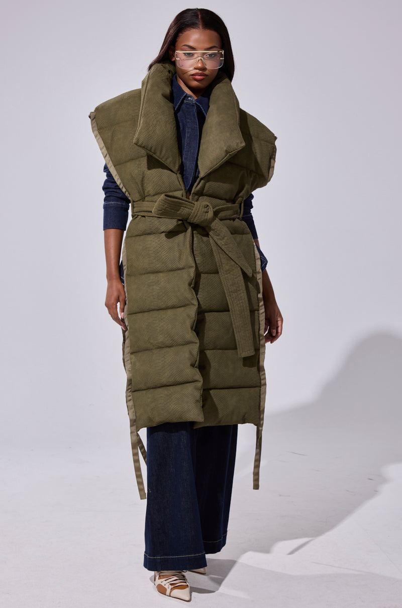 PILOT JONES LONGLINE PUFFER VEST IN CROC SUEDE