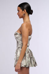 DISCREET LACE UP CAMO CORSET