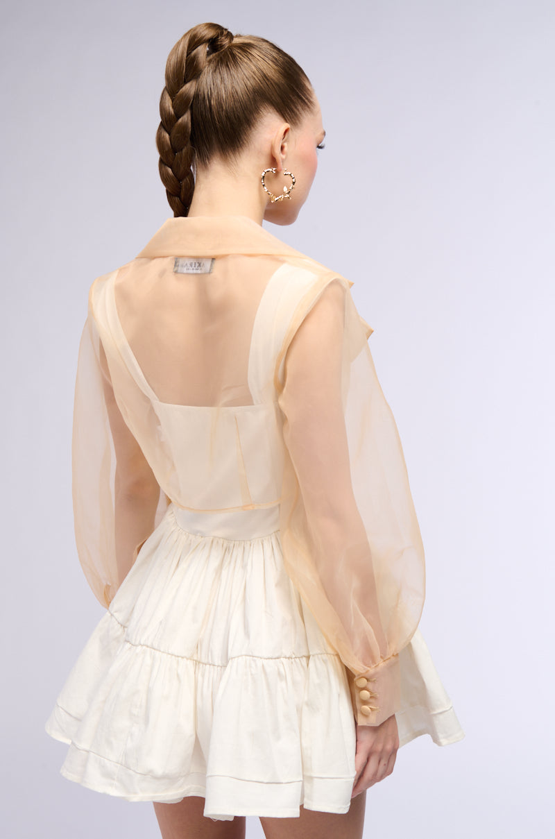 LIGHTWEIGHT MESH CROP BLAZER IN BEIGE