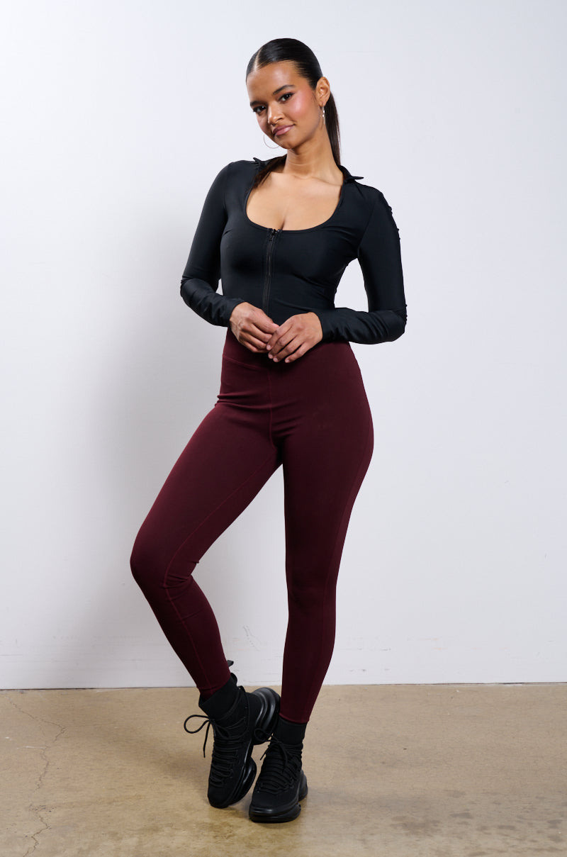 MOVIN AND GROOVIN LEGGING